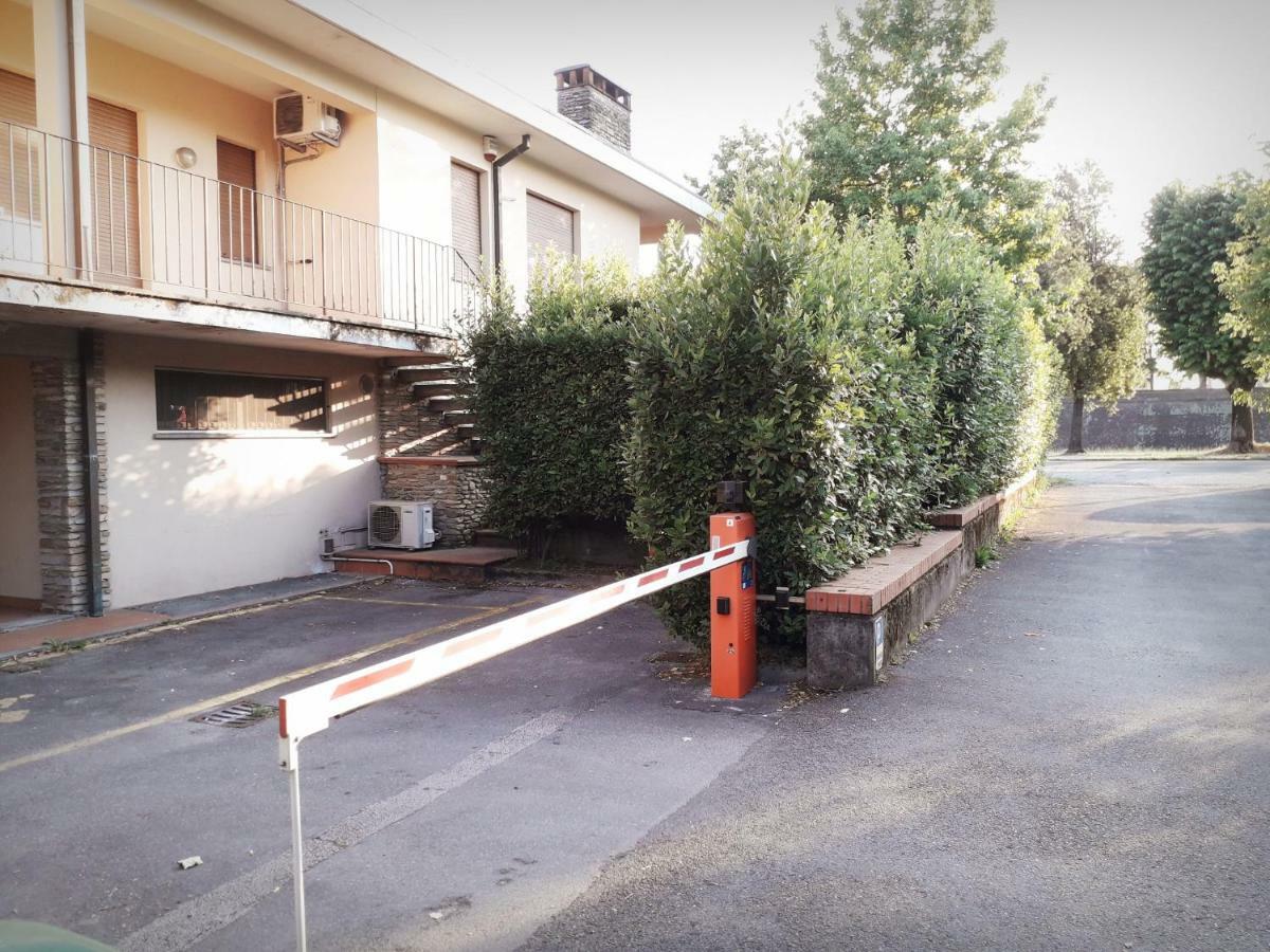 Home Sweet Home Affittacamere - Lucca Exterior foto